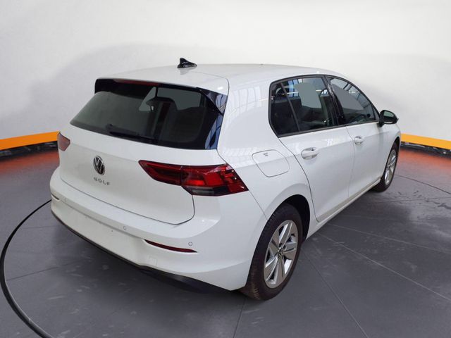 Volkswagen Golf VIII Life 1.5 TSI / Navi, App-Connect, LED