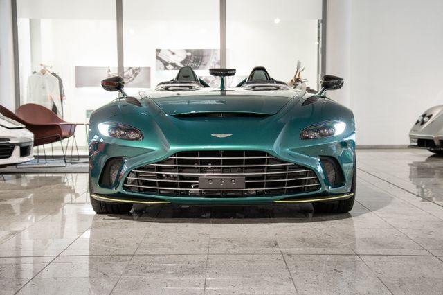 Aston Martin V12 SPEEDSTER