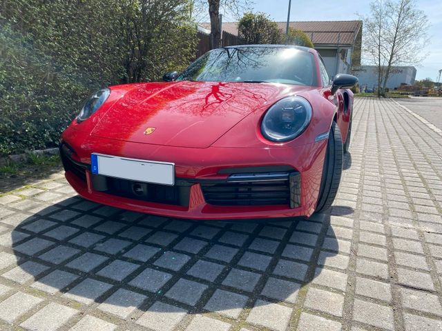 Porsche 911 992 Turbo S Burmester Lift