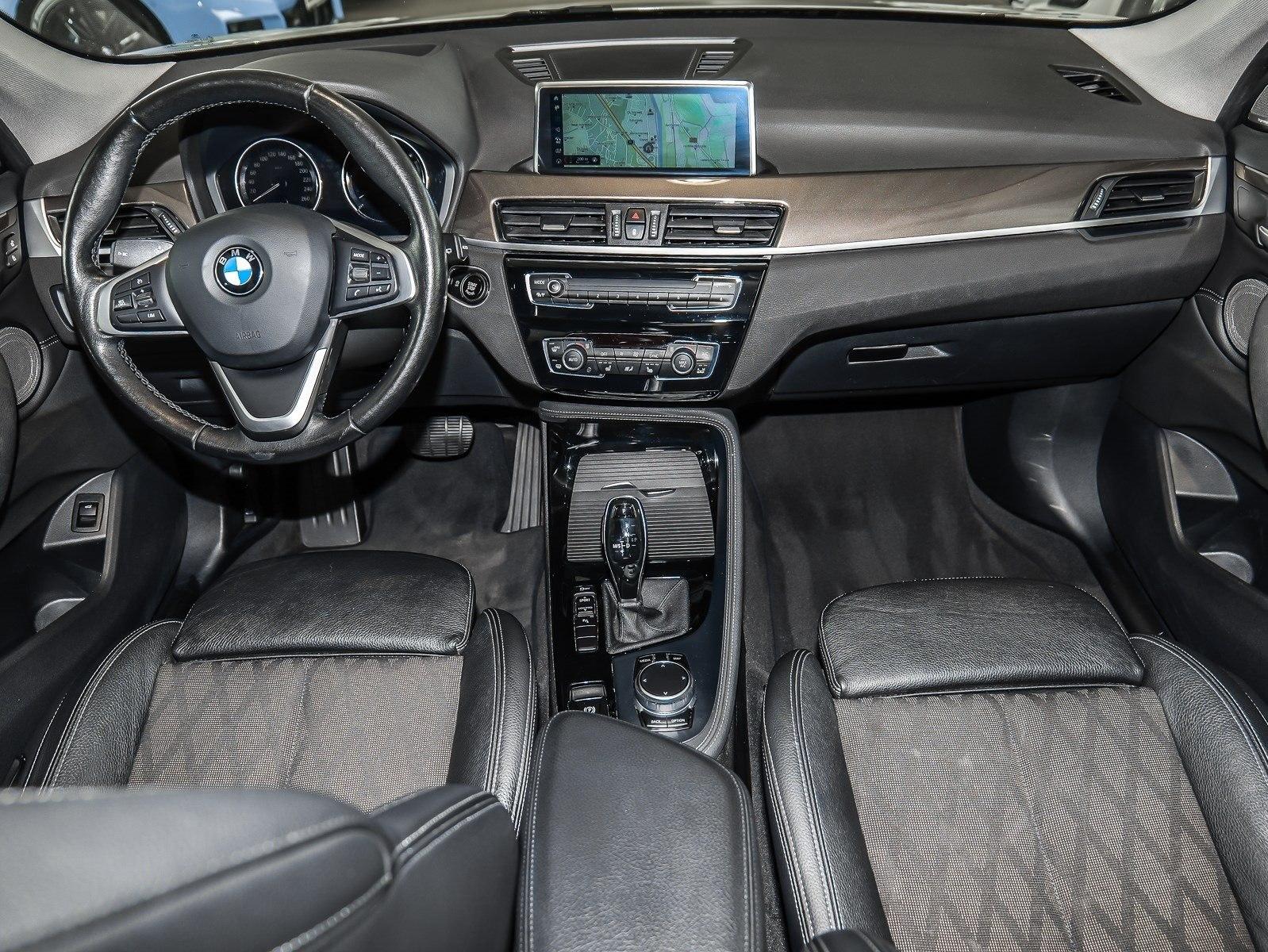 BMW X1 sDrive20i xLine Headup Kamera Hifi Komfzg