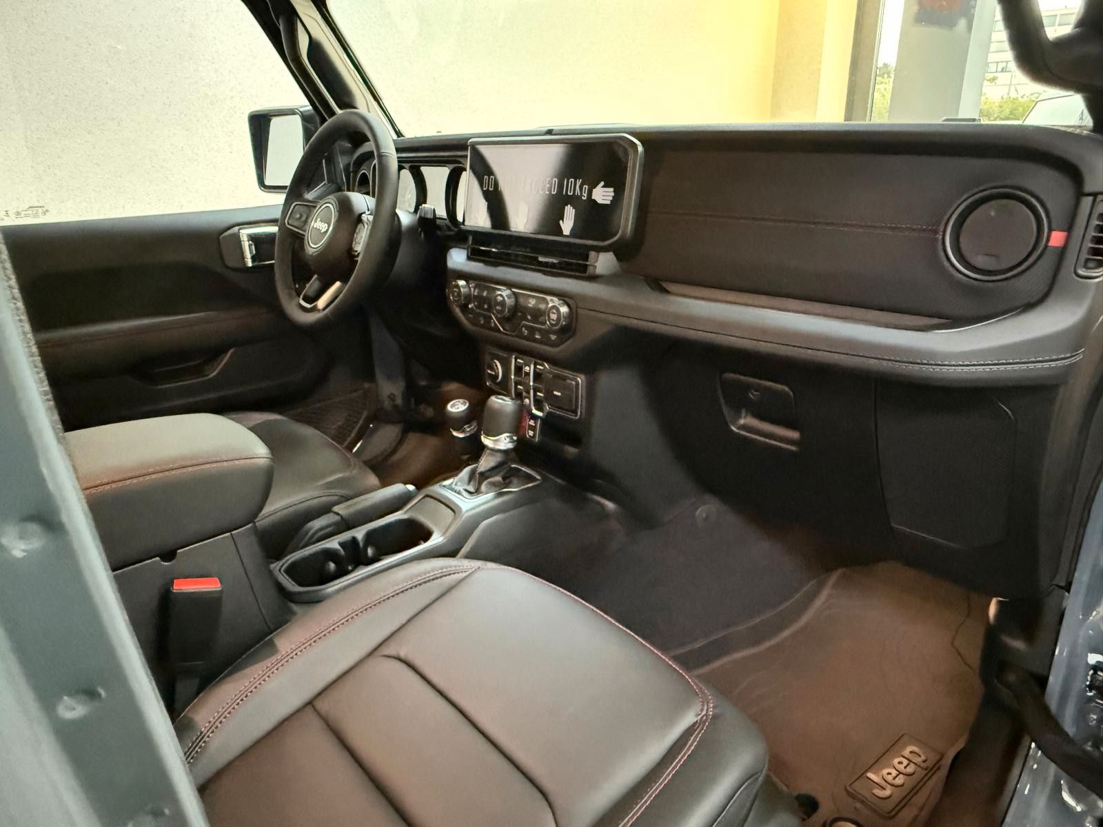 Fahrzeugabbildung Jeep RUBICON X 3.6L-V6-CAM-35"-AHK-HT