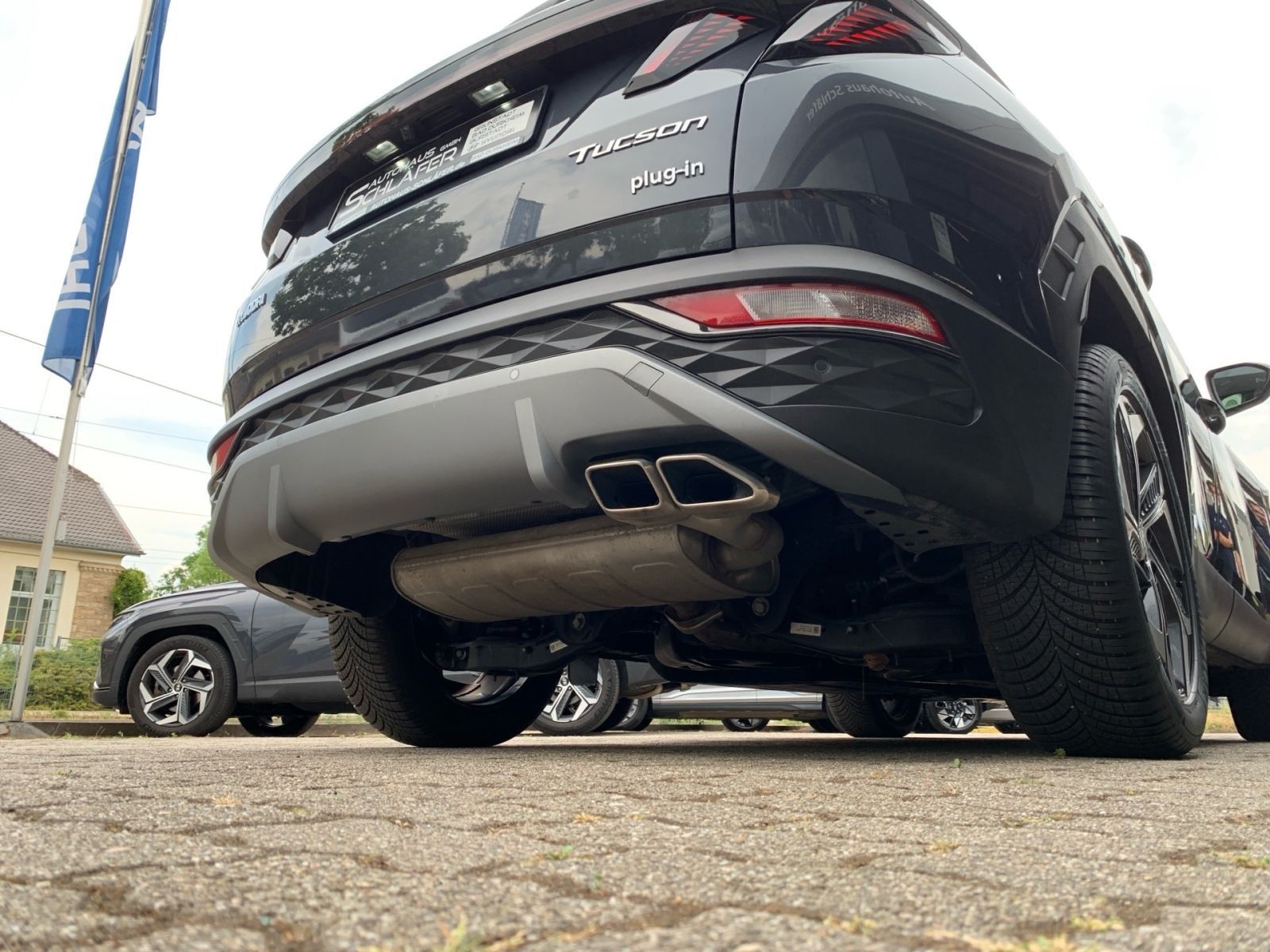 Fahrzeugabbildung Hyundai TUCSON 1.6 T-GDI Trend Plug-In Hybrid 4WD 1Hd