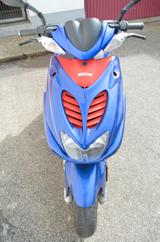 Yamaha YAMAHA AEROX R nur 8465 KM guter Zustand mit Pap - Offers