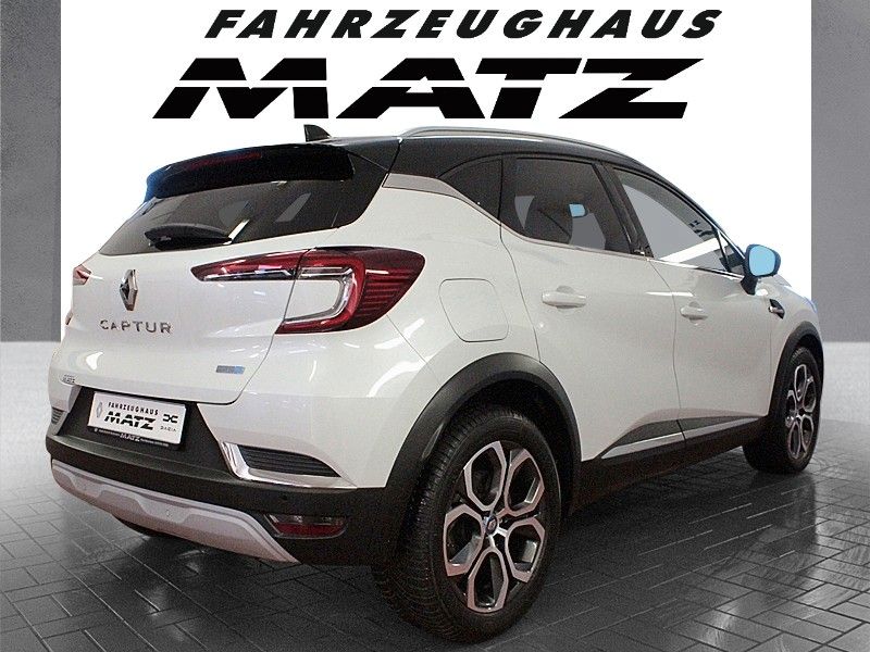 Fahrzeugabbildung Renault Captur E-Tech Plug-in 160  Plug in Hybrid