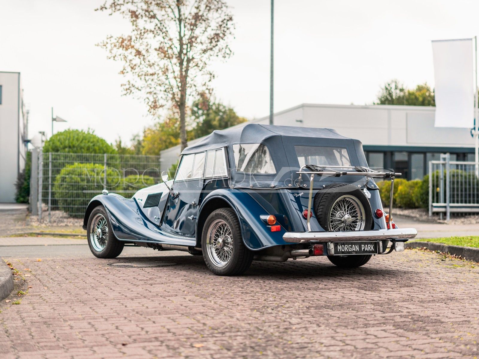 Fahrzeugabbildung Morgan Plus 4 - 4 Sitzer