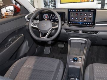 Volkswagen T-Roc - 4