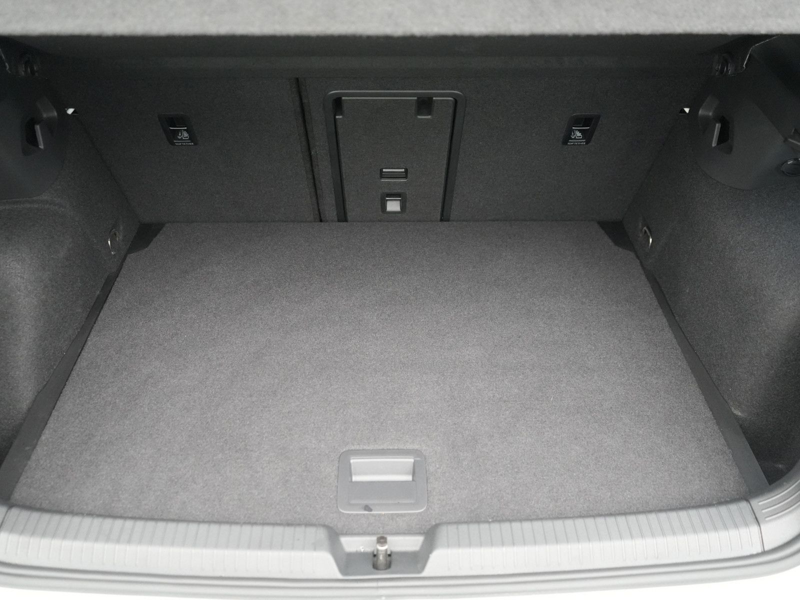 Volkswagen Golf - Bild 11