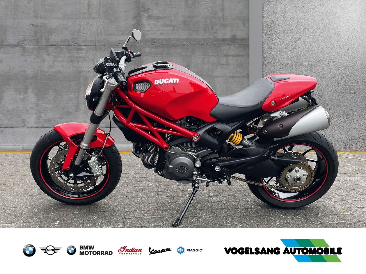 Fahrzeugabbildung Ducati Monster 796 Rosso Red, Kurzer Kennzeichenhalter,
