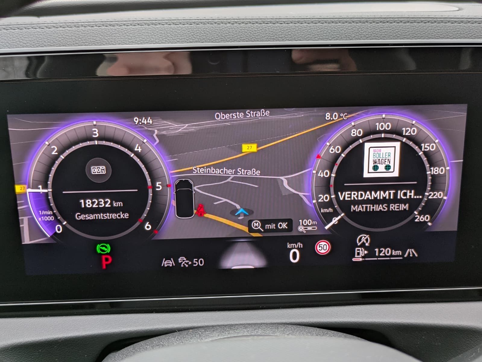 Fahrzeugabbildung Volkswagen Tiguan 2.0 TDI 4M R-Line PANO*H&K*AHK*MATRIX*20"