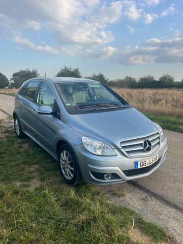 Mercedes-Benz B 170 B  NGT( ERDGAS/BENZIN )1.Hand Navi