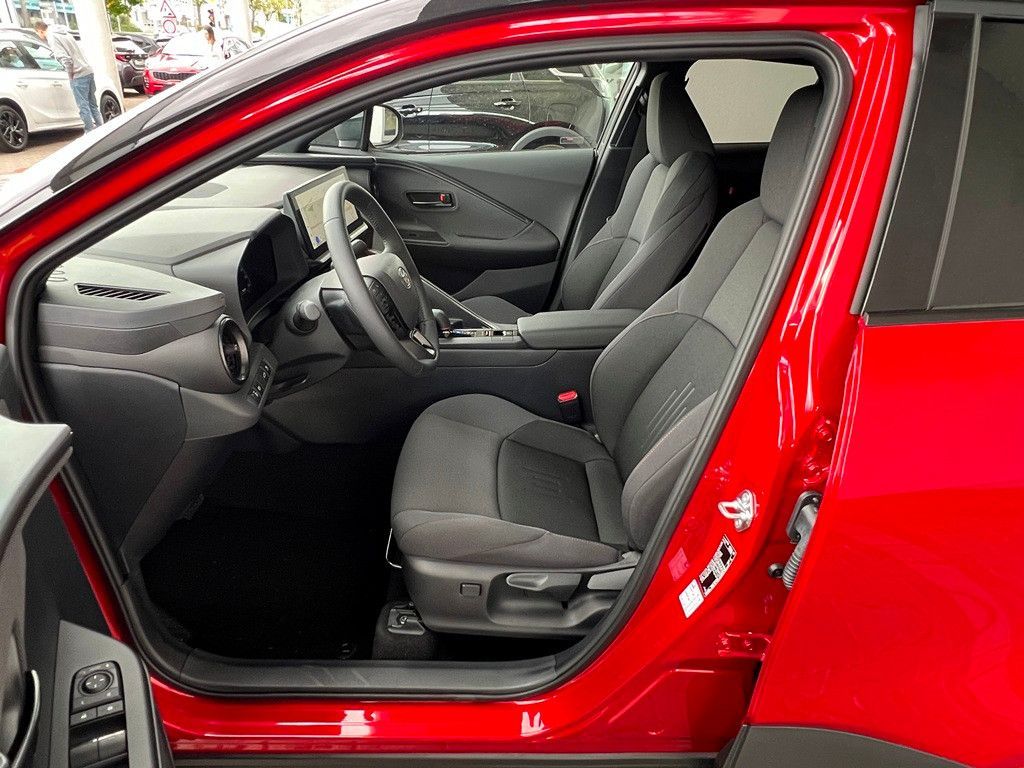 Fahrzeugabbildung Toyota C-HR 2.0 FWD Teamplayer Kamera,LED,Matrix,Navi