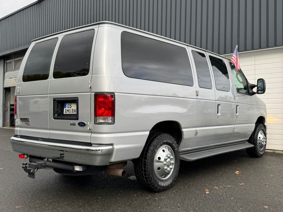 Fahrzeugabbildung Ford Econoline E350 XL 5.4 V8 Flexfuel LPG AHK
