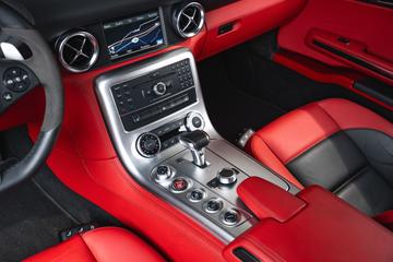 2011 Mercedes-BENZ SLS AMG — миниатюра 31