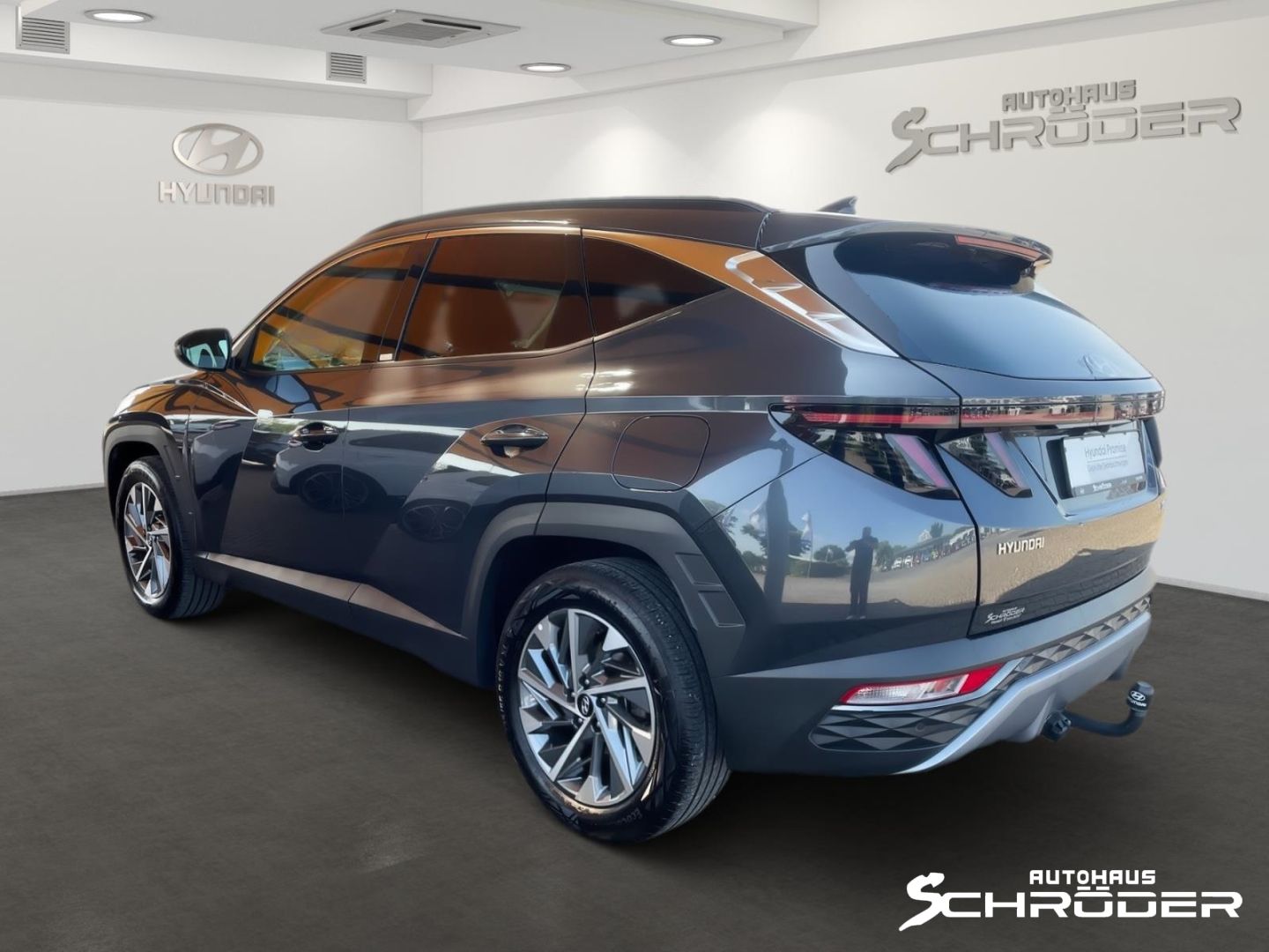 Fahrzeugabbildung Hyundai Tucson 1.6 CRDi TREND ASS-P+SHZ+EL.HECKKLAPPE AC