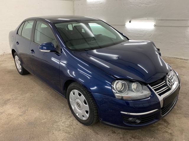 Volkswagen Jetta V 1.4 Freestyle