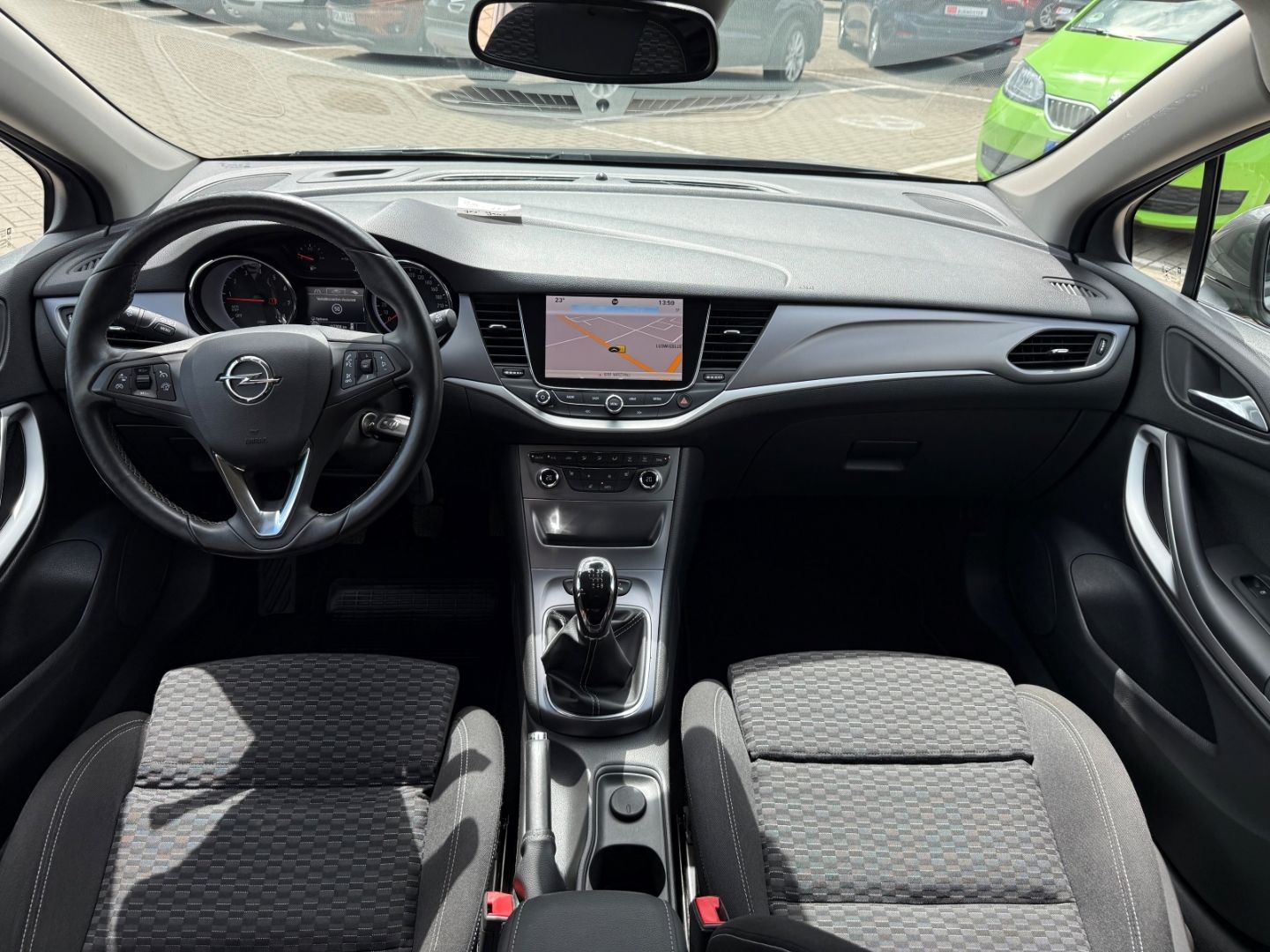 Fahrzeugabbildung Opel Astra K Edition Navi CarPlay  VZE GJR Musikstrea