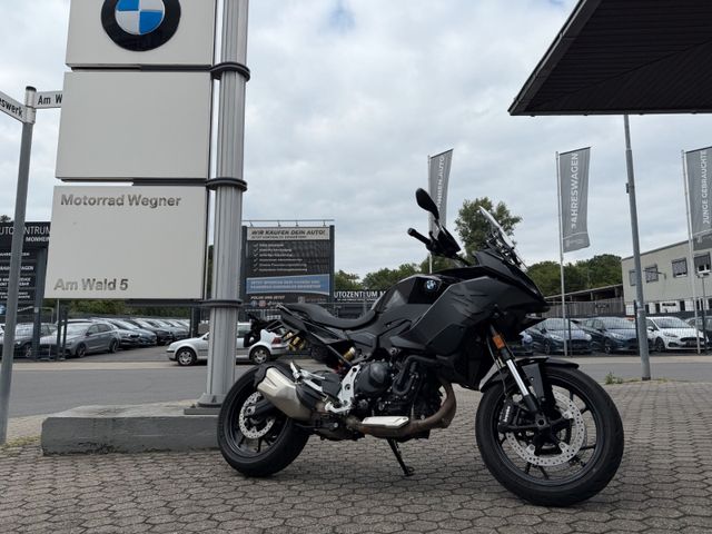 BMW F 900 XR
