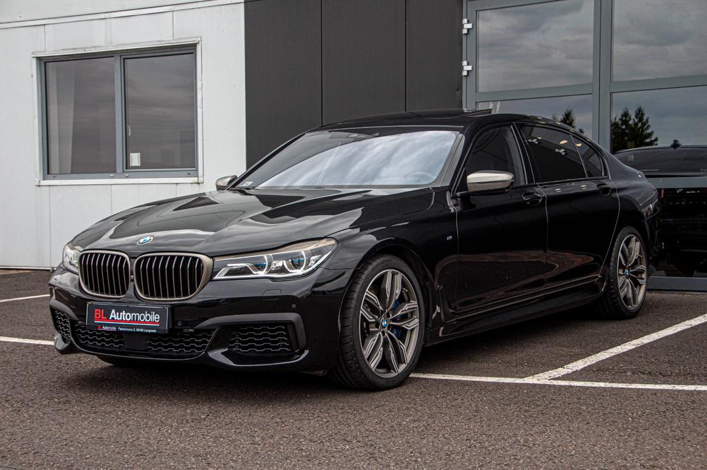 BMW M760
