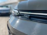 Volkswagen Golf VIII R-Line 1.5 eTSI+DSG+LEDPlus+NAVI+AHK+A - Volkswagen Golf Gebrauchtwagen