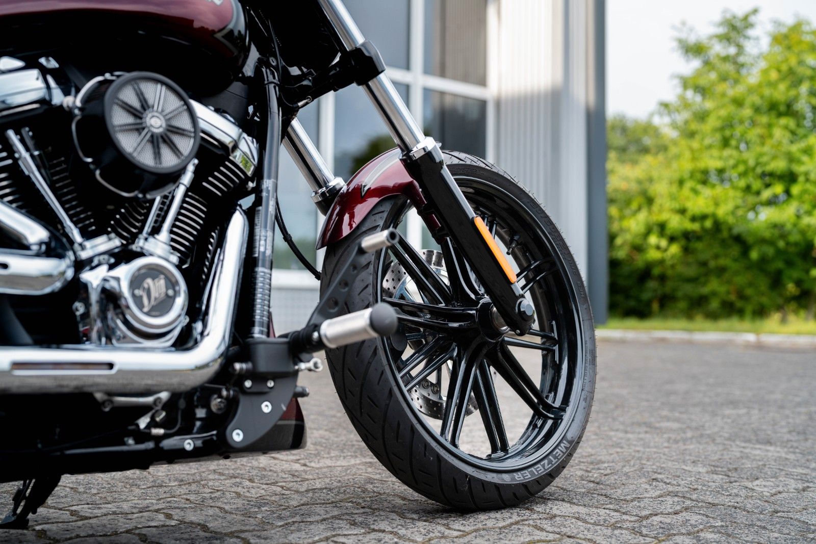 Fahrzeugabbildung Harley-Davidson FXBRS Breakout 114 - Jekill-Heckumbau-Kodlin Ape