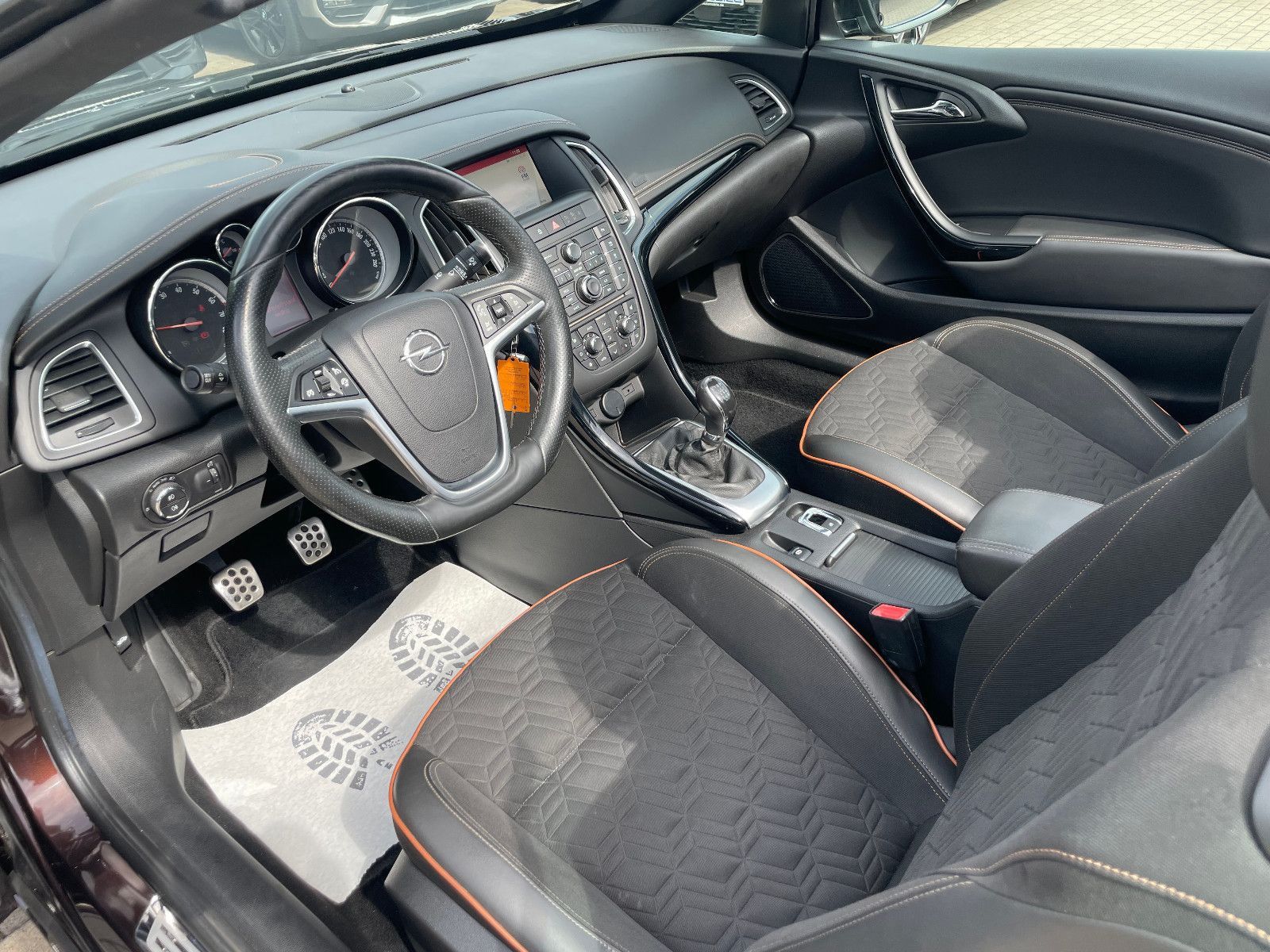 OPEL Cascada, 2015, Benzin, 140 PS