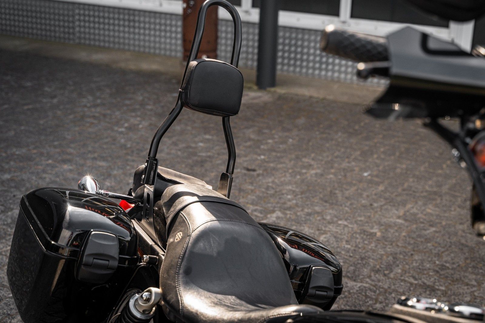 Fahrzeugabbildung Harley-Davidson DYNA SUPER GLIDE SPORT FXDX - CLUBSTYLE 88 TC