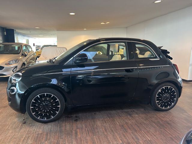 Fahrzeugabbildung Fiat 500 e La Prima 42kwh