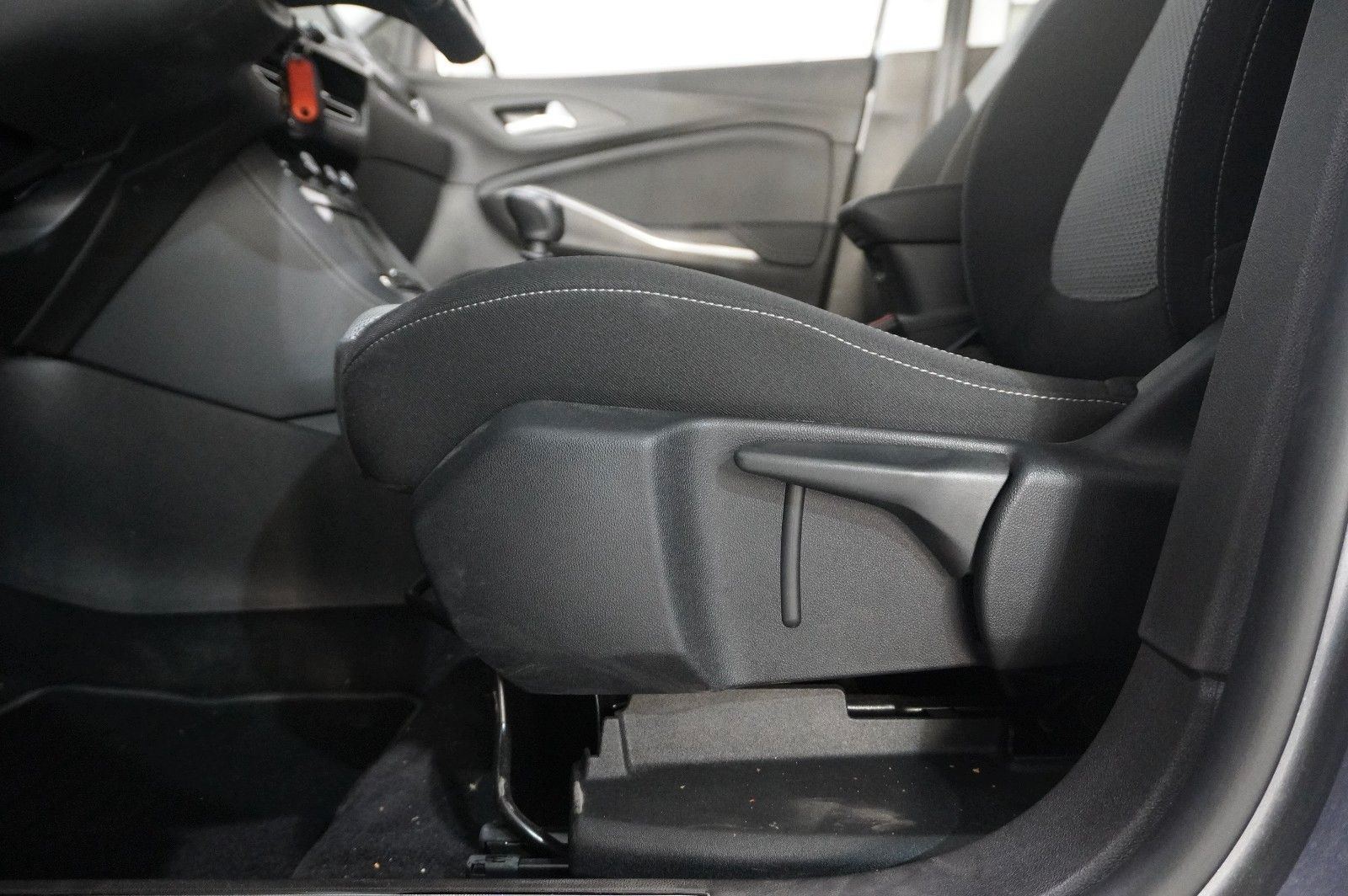 Fahrzeugabbildung Opel Grandland (X) 1.2T GS SPORT NAVI/LED/KAMERA/DAB+