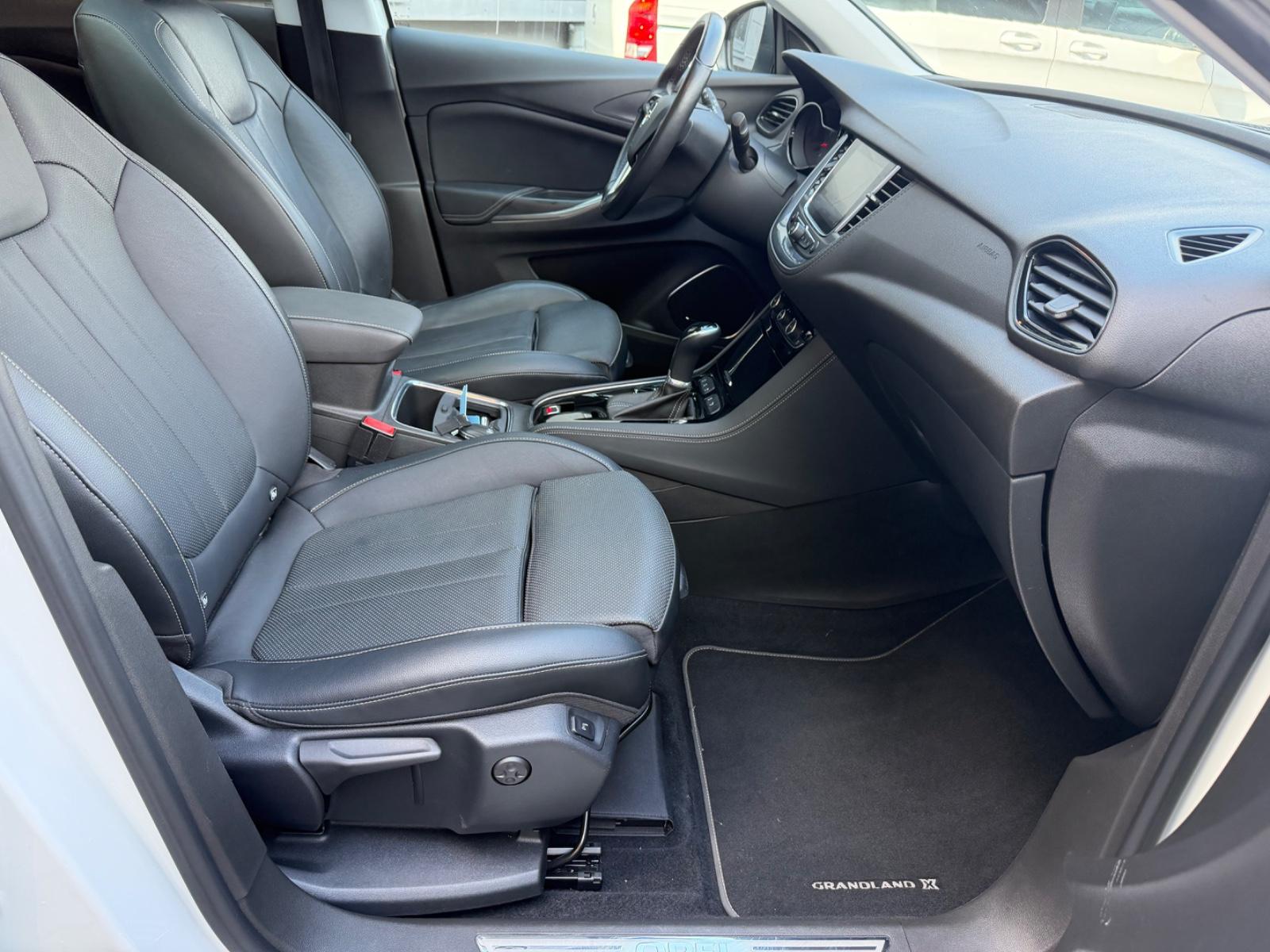 Opel Grandland (X)/ULTIMATE/LED/PANO/KAMERA/NAVI