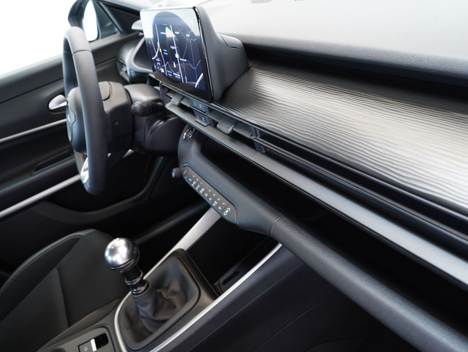 Fahrzeugabbildung Jeep Avenger 1.2 T-GDI Altitude LED/ACC/CAM/CARPLAY