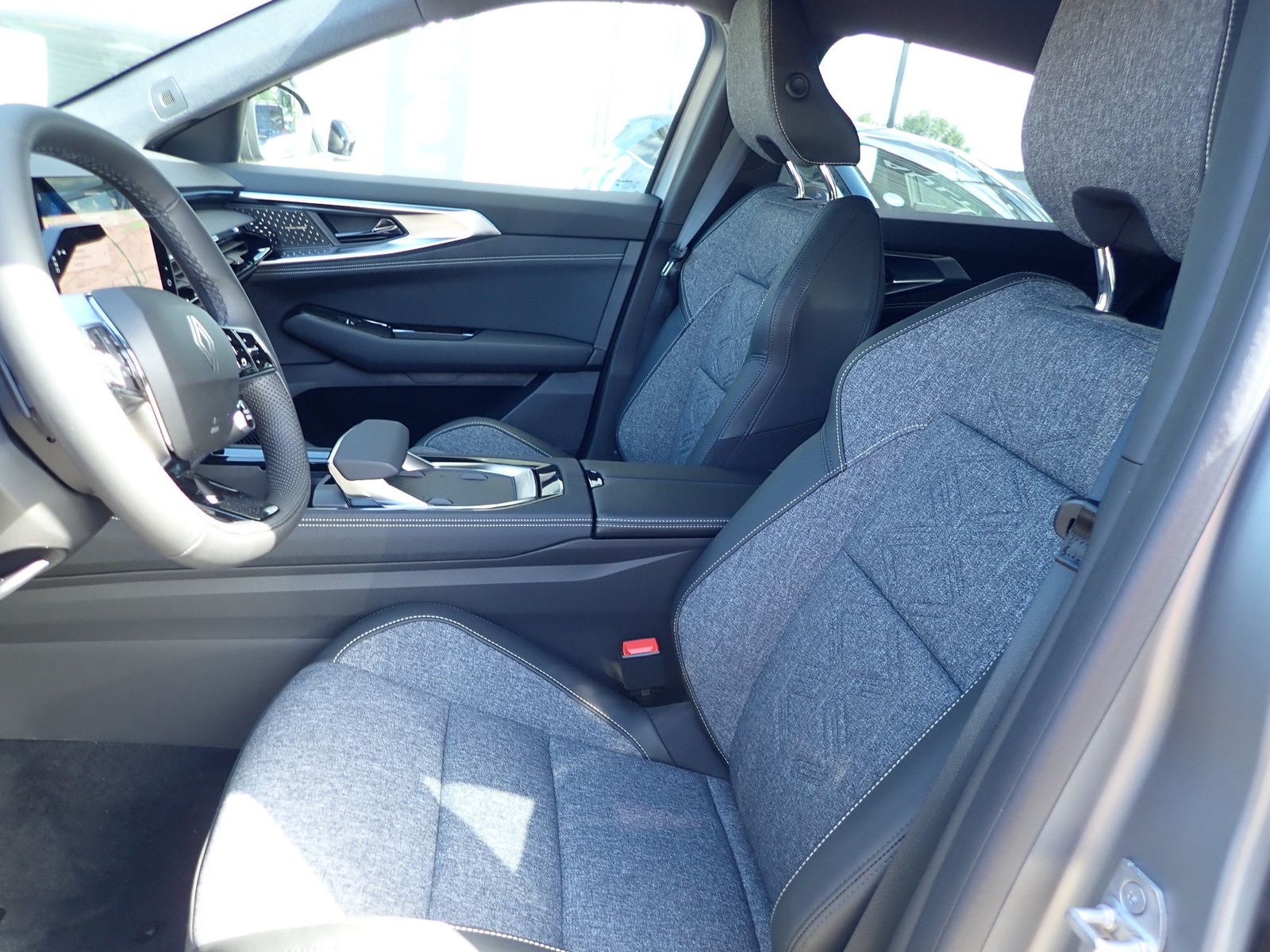 Fahrzeugabbildung Renault Rafale TECHNO FULL HYBRID 200 E-Tech
