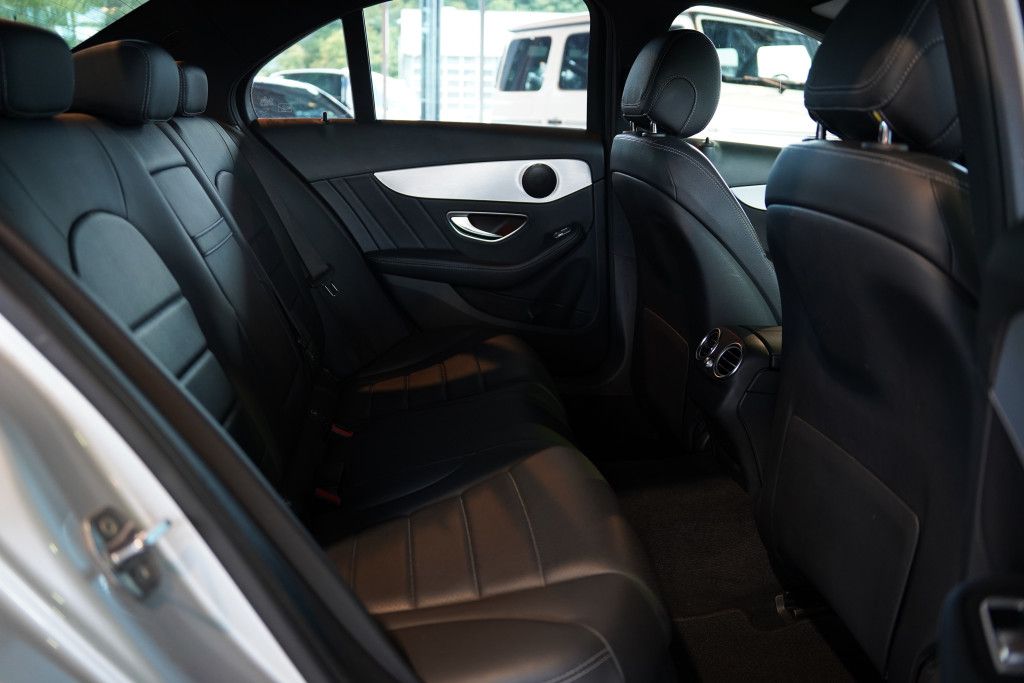 Mercedes Benz C 220