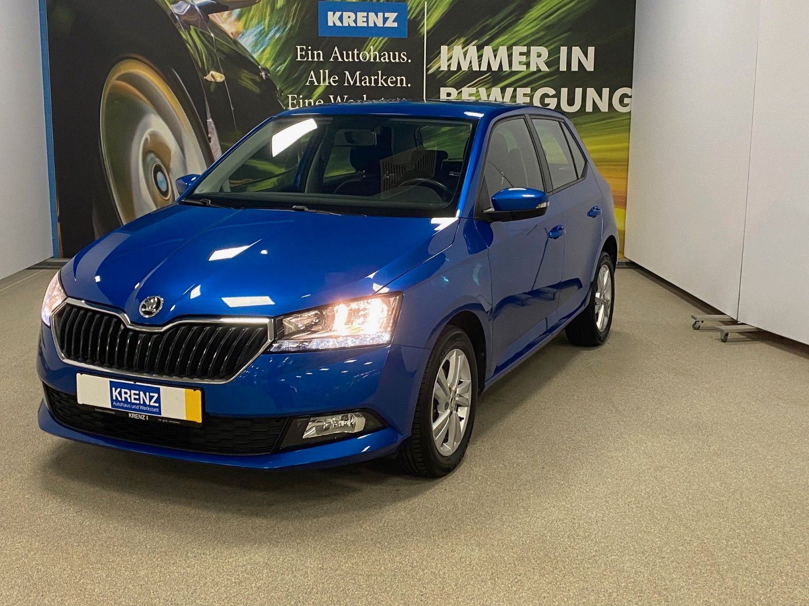 Fahrzeugabbildung SKODA Fabia 1.0l TSI Ambition+KAMERA+AndroidAuto+ALU++