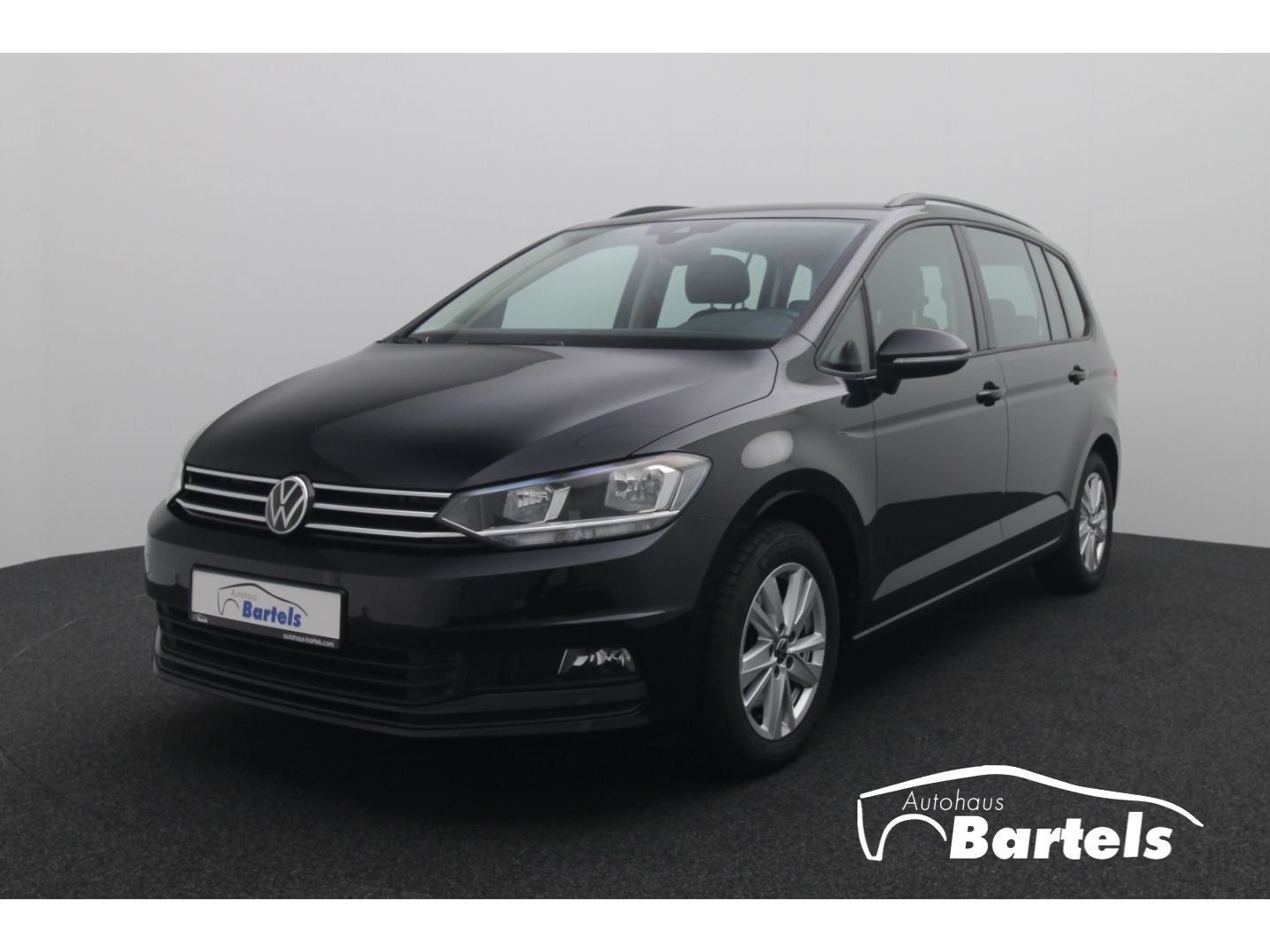 Fahrzeugabbildung Volkswagen Touran Comfortline BMT Start-Stop AHK Schwenkbar