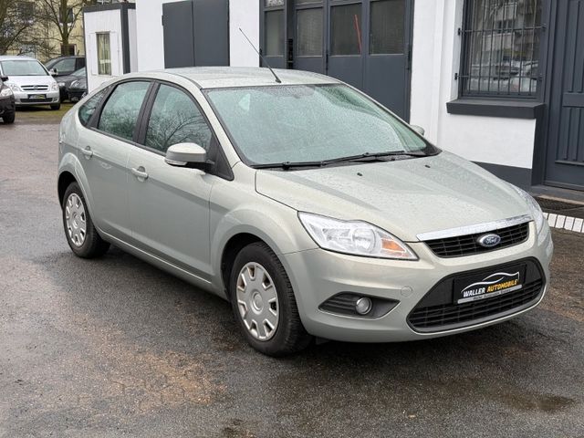 Ford Focus Lim. 1.6 *UNFALLFREI*1.HAND*AHK*