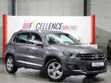 Volkswagen Tiguan 1.4 TSI BMT SPORT & STYLE / NAVI-DM / AHK - : Grau, Alcantara, Sportsitze, Geländewagen