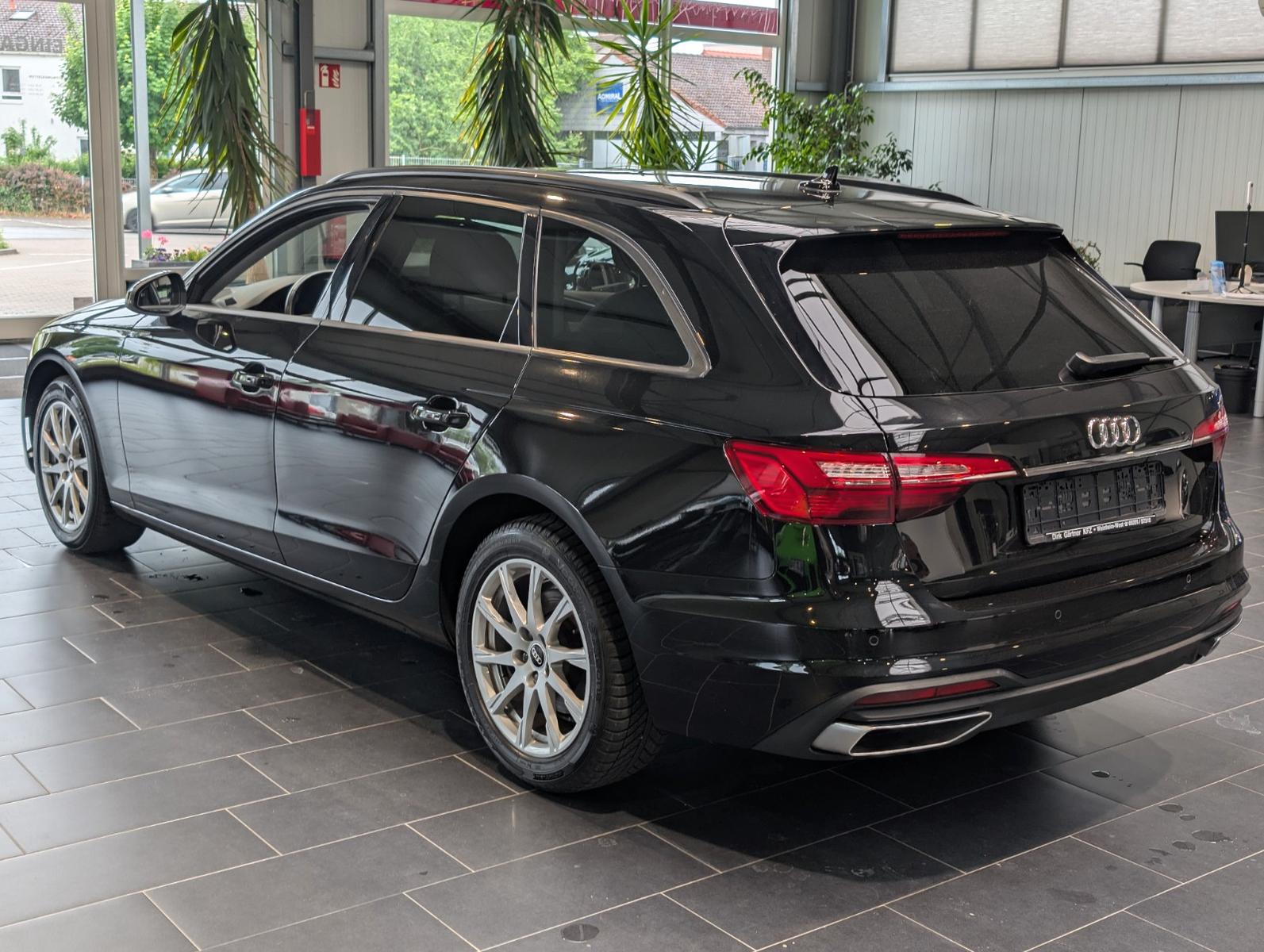 Audi A4 Avant 35 TFSI S tronic 1.Hand