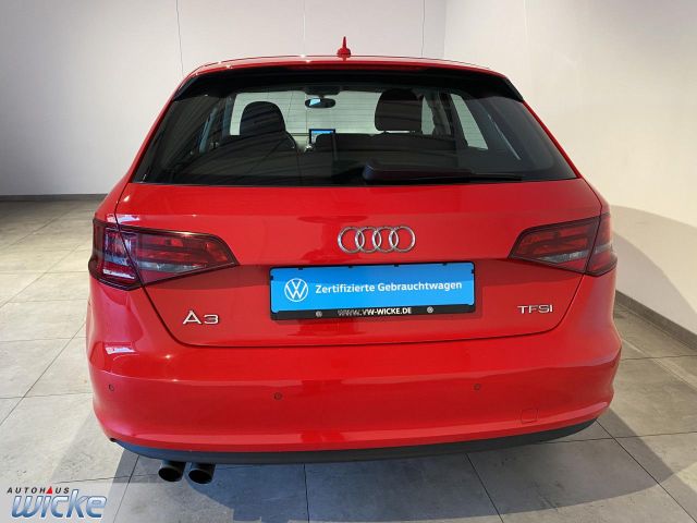 A3 Sportback 1.4 TSI attraction NAVI KLIMA PDC L