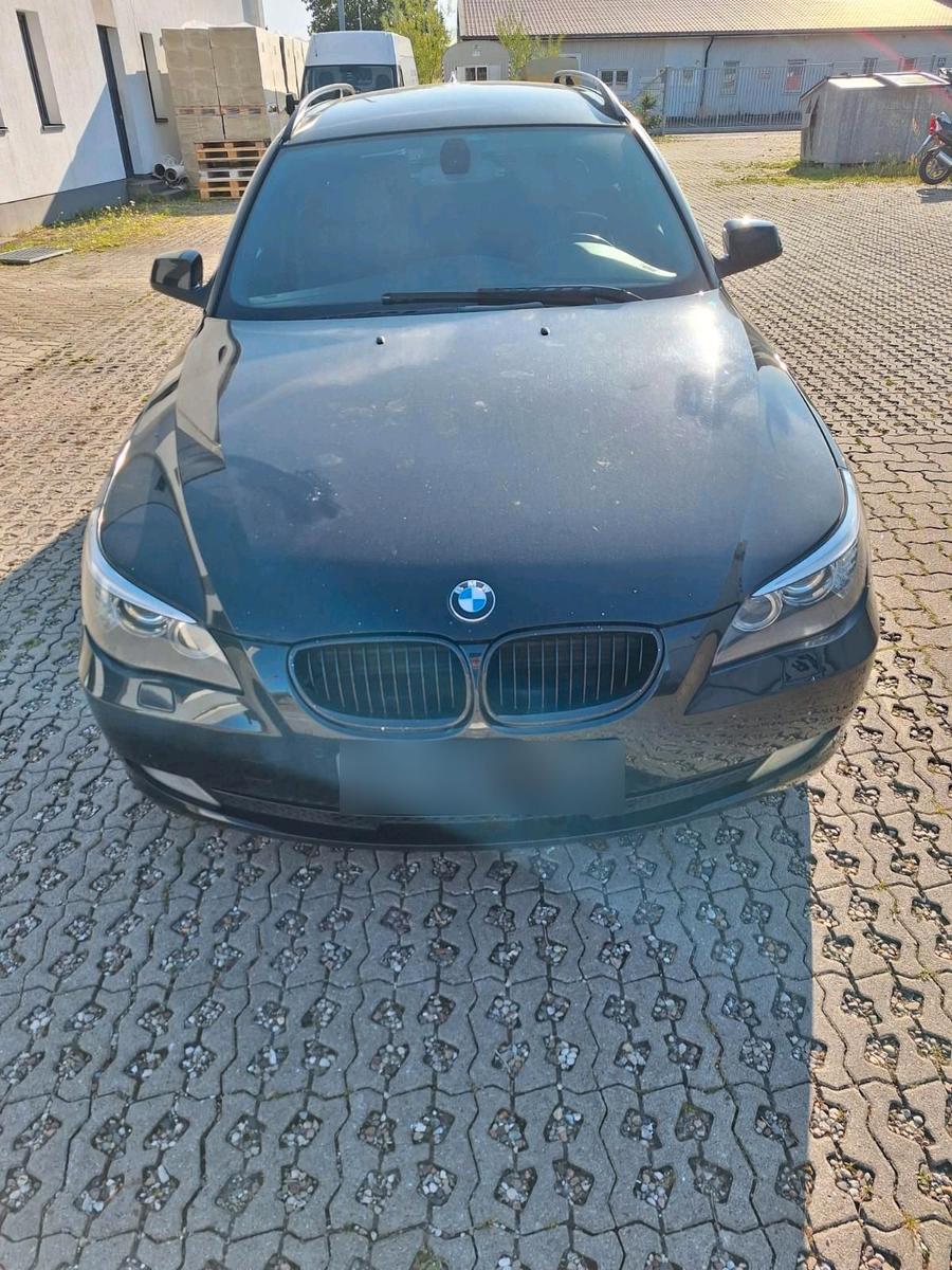 BMW 520 2010 — photo 6