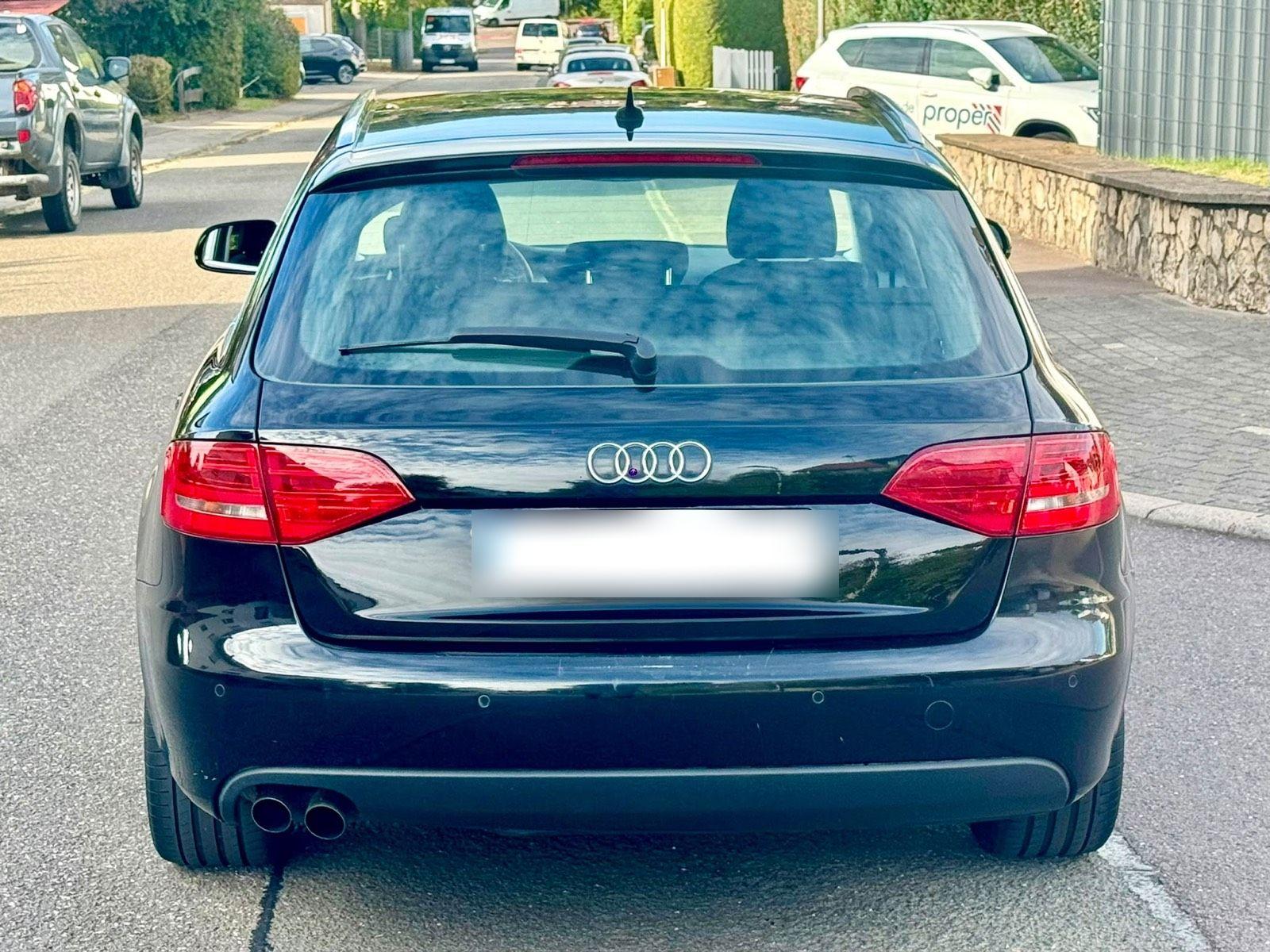 Audi A4 2011 — interior