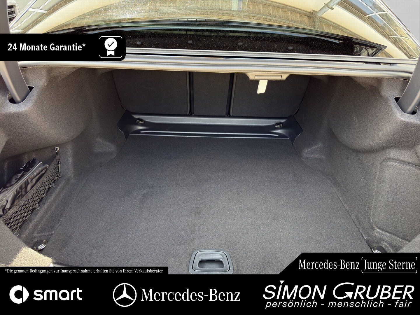 Fahrzeugabbildung Mercedes-Benz E 220 d AMG Night Pano Superscreen DigiLight 20Z