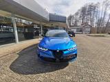 Alfa Romeo Tonale 1.5 T Hybrid Edizione Speciale - blaue Alfa Romeo Tonale