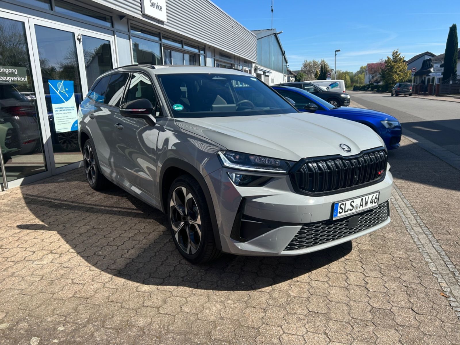 Fahrzeugabbildung SKODA Kodiaq RS 2.0 TSI DSG Matrix Head-Up
