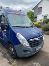 Opel Movano - blaue Opel Movano