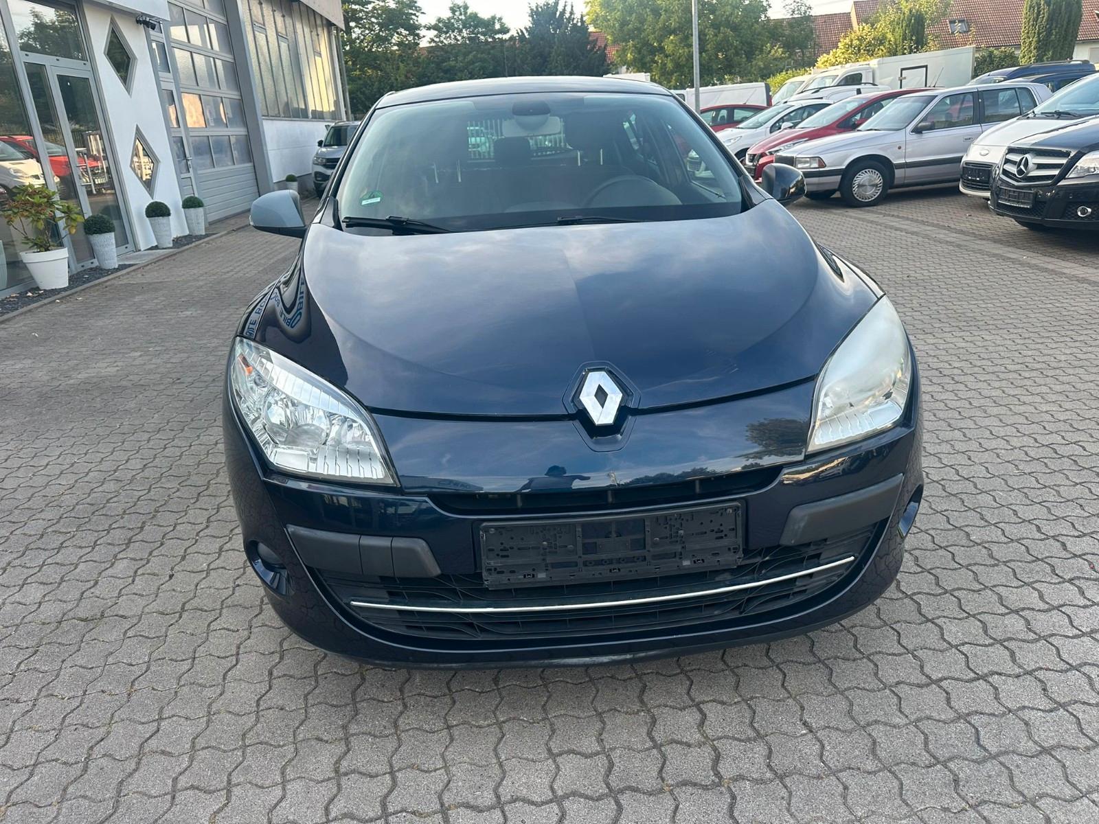 Renault Megane Dynamique 1.6 16V 110