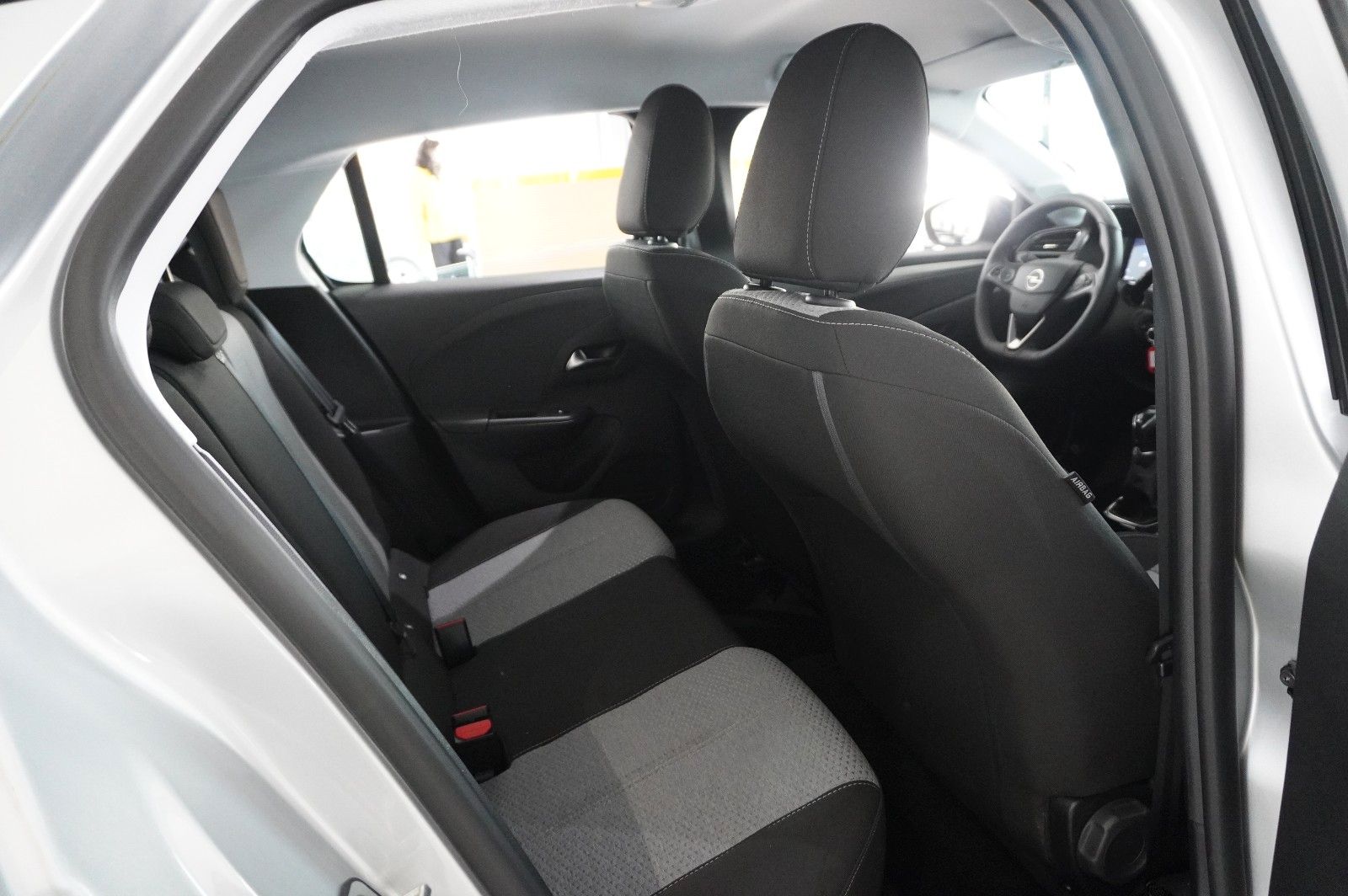 Fahrzeugabbildung Opel Corsa F 1.2 FACELIFT NAVI/LED/KAMERA/VIRTU./DAB+