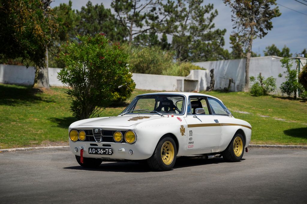Alfa Romeo GTV