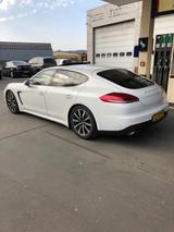 Porsche Panamera Diesel Edition Edition - Porsche Panamera mit Diesel-Antrieb: Luftfederung
