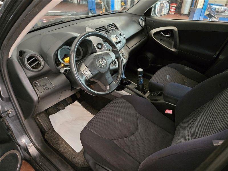 Toyota RAV4 2007 — photo 9