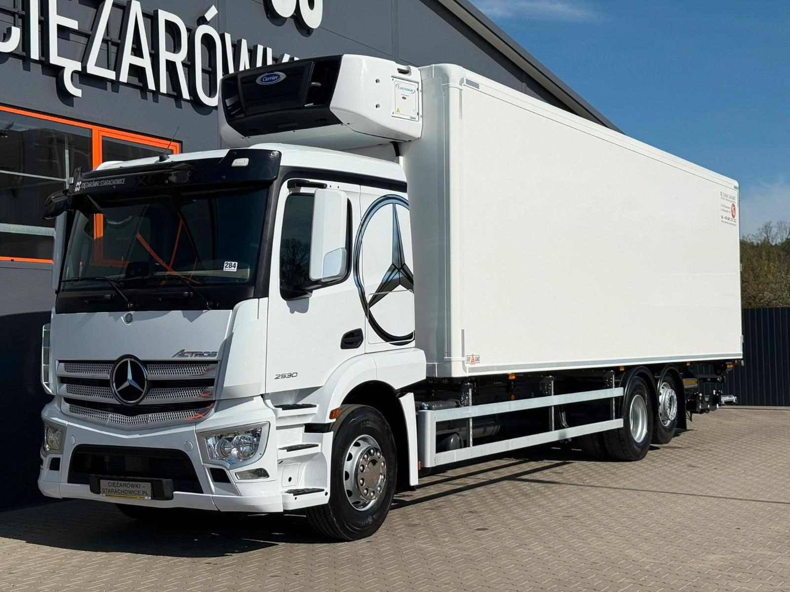 Mercedes-Benz Actros 2530 // 23Epal // Carier Supra 1150 Mt